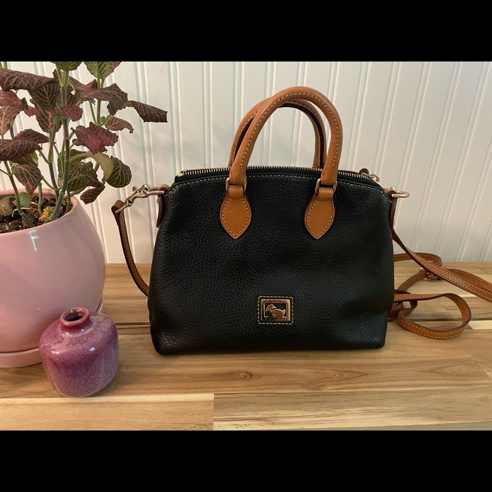 Black Dooney and Bourke Purse 🖤☕️👜
